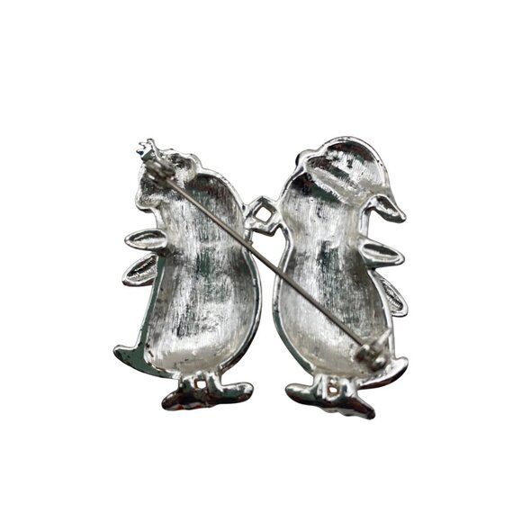 Lot Of 5 Holiday Brooch Pins Vintage To Modern Festive Cat Penguin Poinsettia - Picture 13 of 16